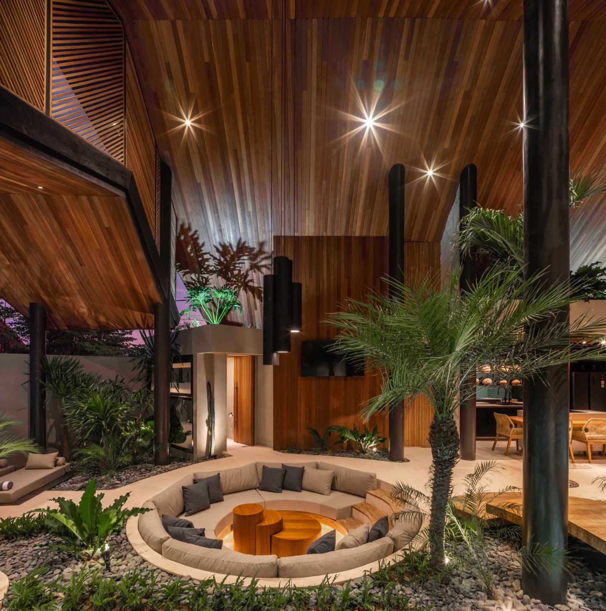 Villa Feh Bali By House Of Winds - Neo Tropical Eden Near Canggu Kerobokan Exterior foto